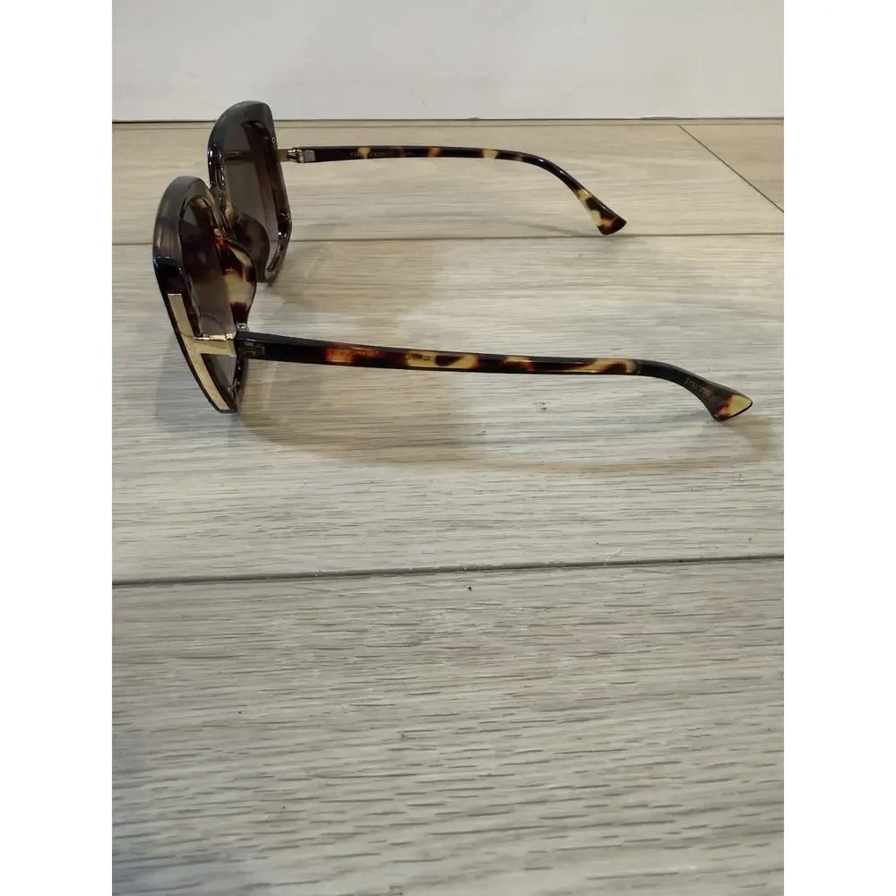 Vince Camuto Sunglasses ZHVL0217-R VC964 Tortoise Shell